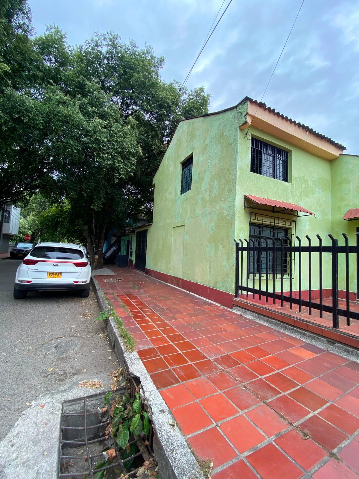 ¡CASA ESQUINERA EN ARRIENDO – BARRIO SEVILLA, NEIVA!