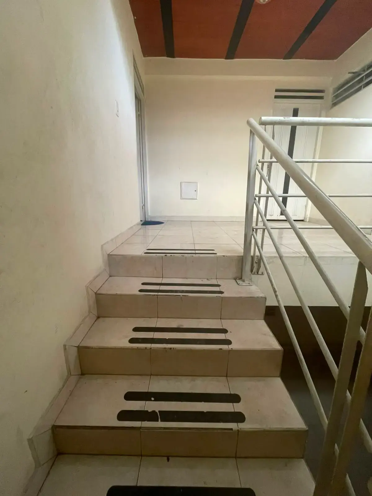 Apartamento en Arriendo - Barrio El Estadio (Apto 201)