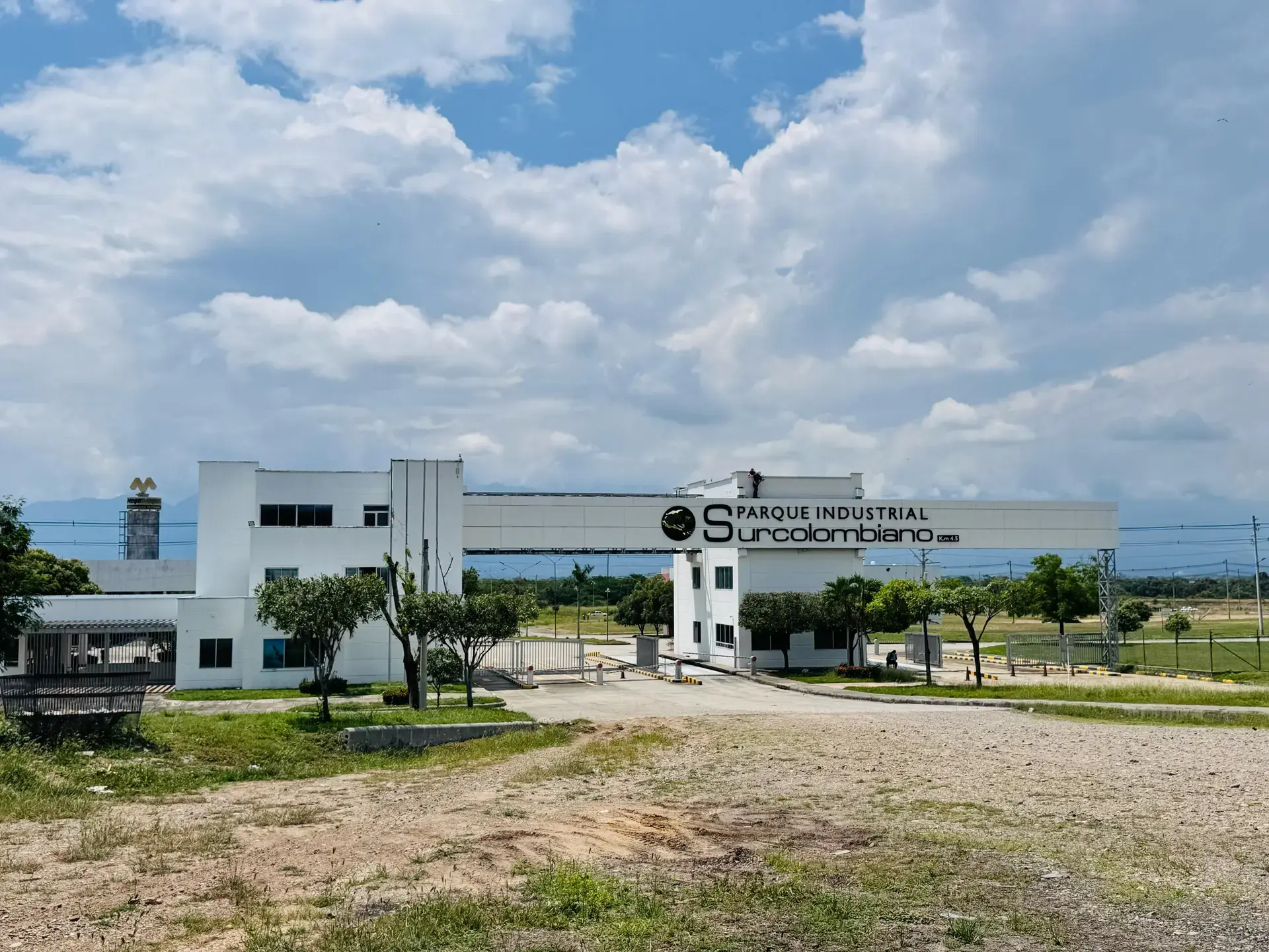 Bodega - Parque Industrial Surcolombiano