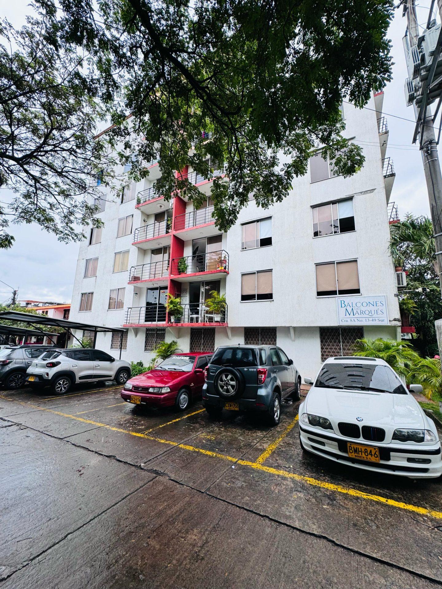 Apartamento ubicado en el Conjunto balcones de Márquez en el sexto piso (601)